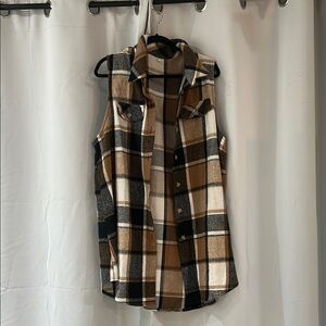 2 Plaid Sleeveless Button-Up Shirt